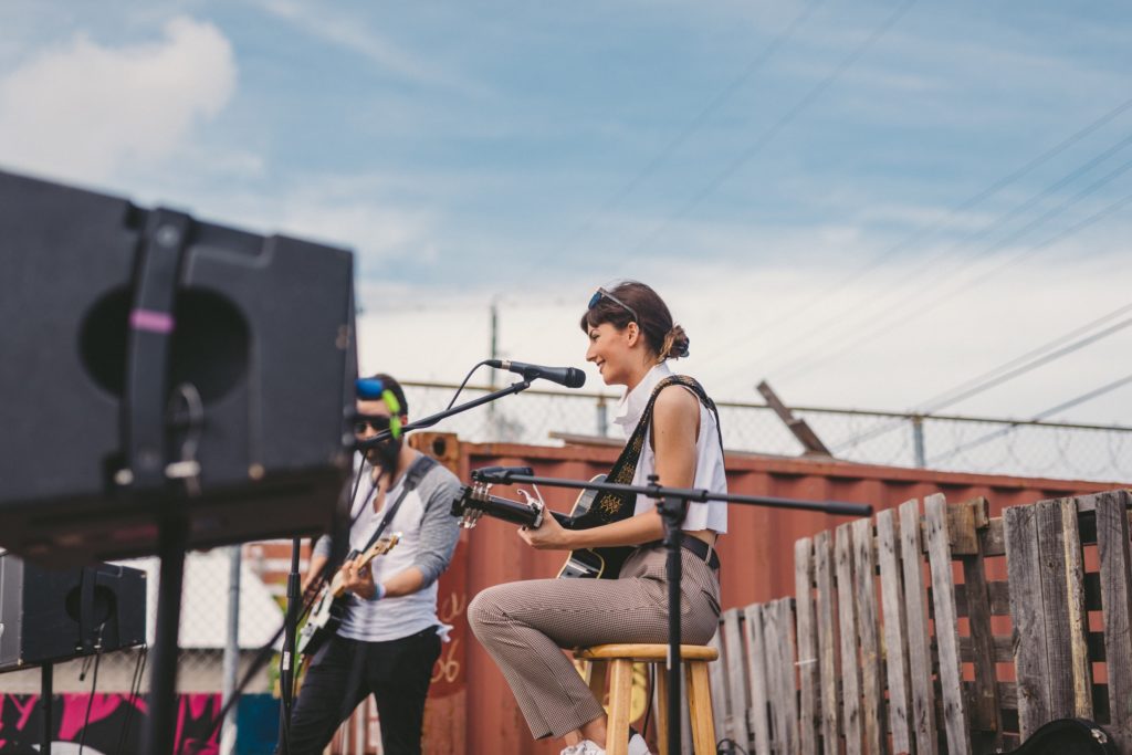 For-the-love-venice-magazine-fort-lauderdale-crowd-cassie-marin