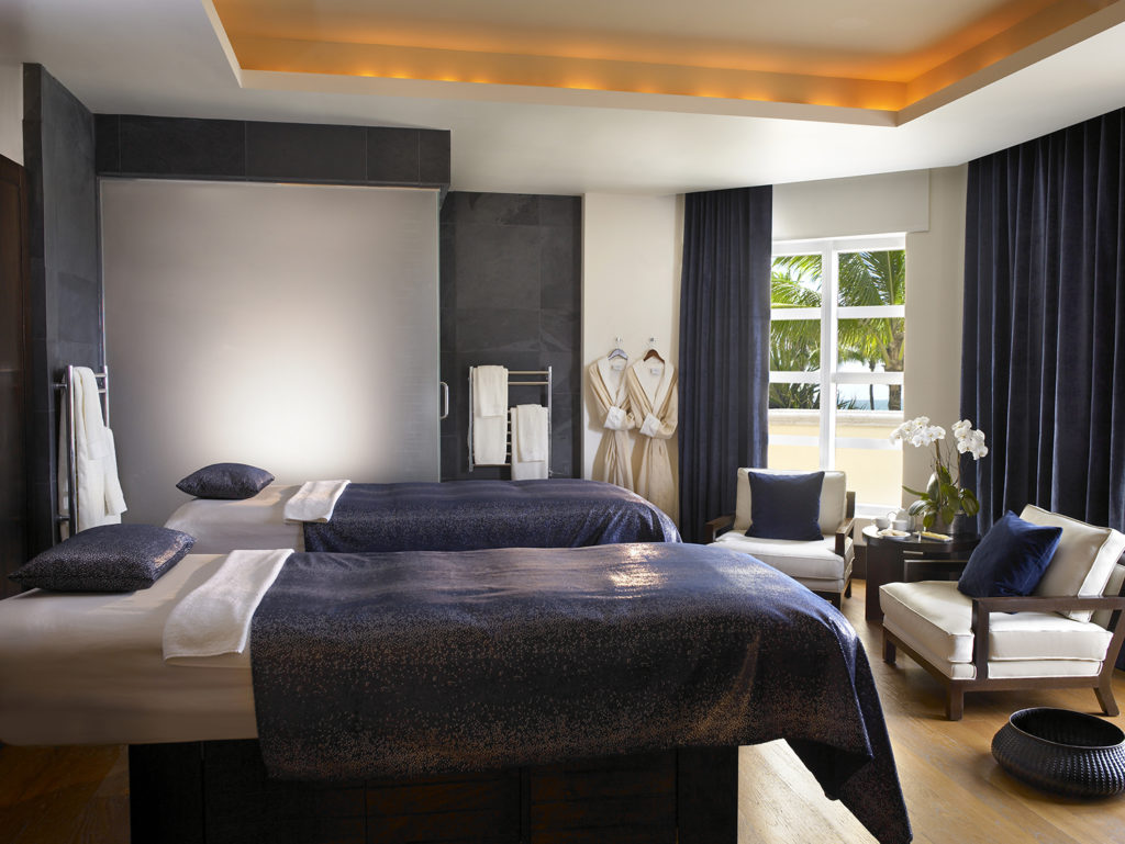 Acqualina-Resort-spa-sunny-isle-florida-wellness-espa-venice-magazine-royal-spa-suite-treatment-room-fendi-casa-nila-do-simon