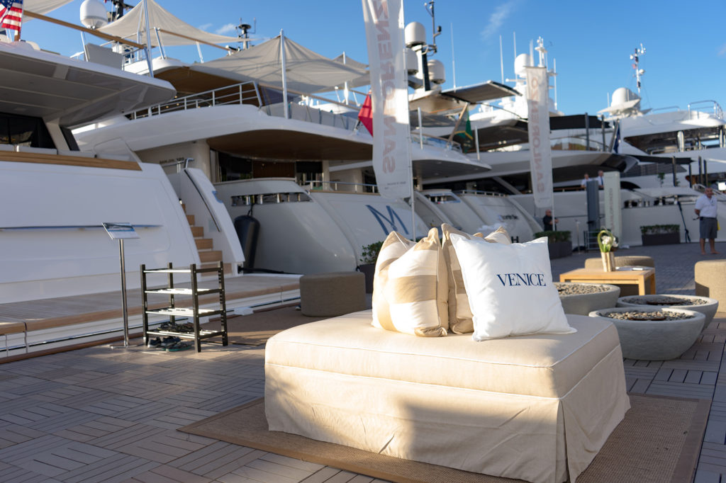 Venice-magazine-peroni-fort-lauderdale-international-boat-show-2017-sanlorenzo-yachts-lounge-bowmore-one-sothebys