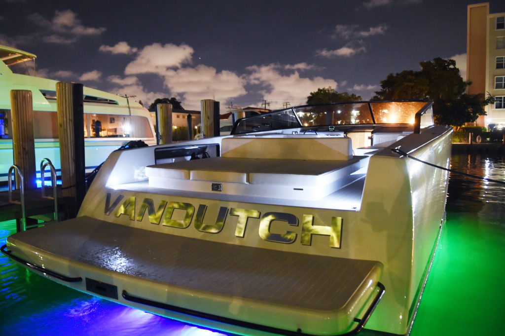 Van-Dutch-venice-magazine-florida-panthers-cats-launch-boatyard