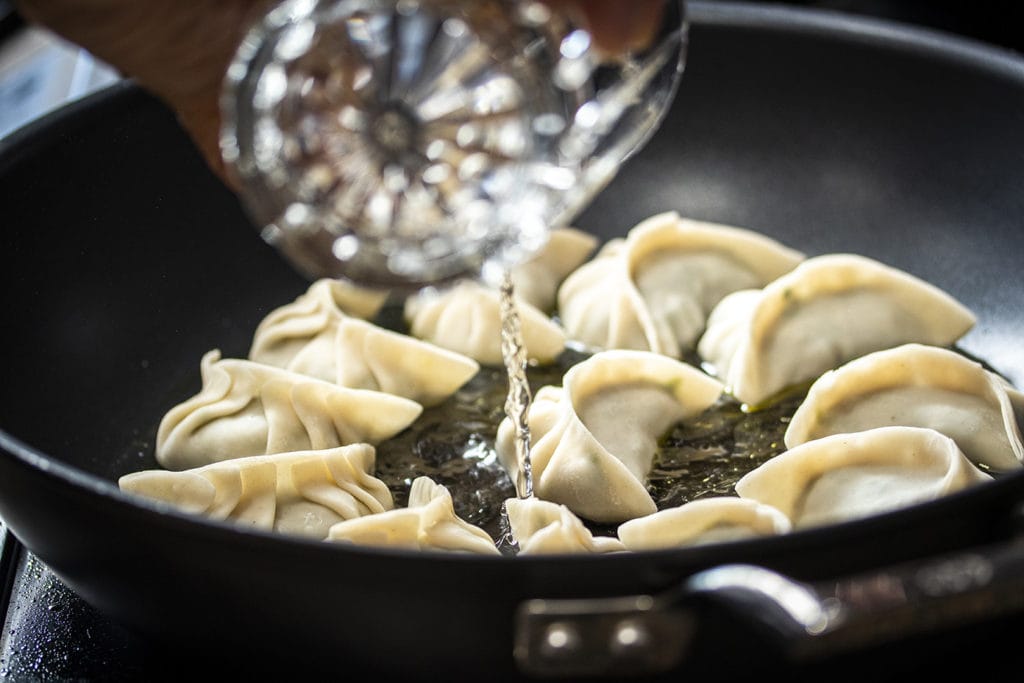 Calvin-Dumplings-shirley-hsieh-alex-kuk-eduardo-schneider-venice-magazine-pan